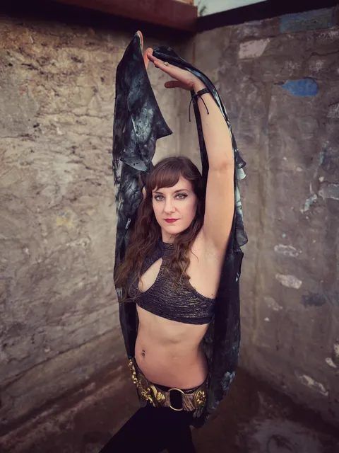 Amalphia Sylva with a dark silk veil